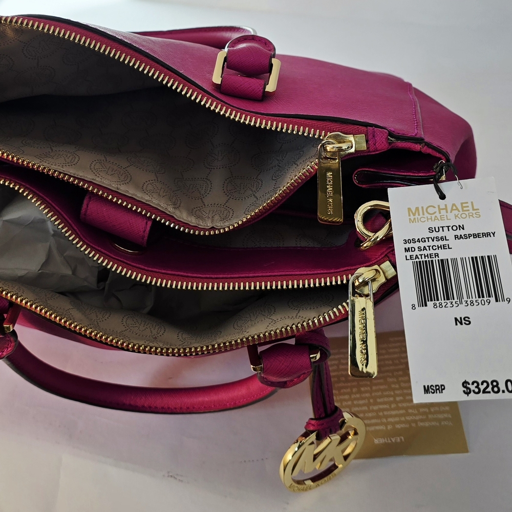 Michael Kors Pink Handbag and Wallet Set - Picture 9 of 12